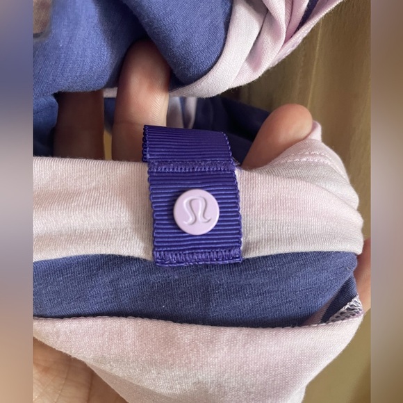 LULULEMON VINYASA SCARF STRIPED TWO TONE PINK PURPLE NWOT FULL BUTTON RARE Y2K - Picture 4 of 5